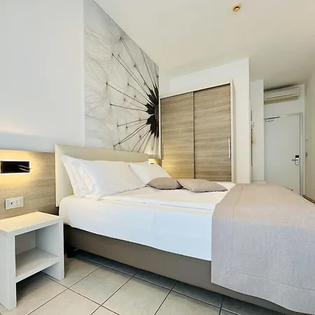 Hotel Lux Caorle Exterior photo
