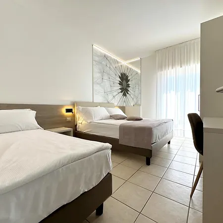 Hotel Lux Caorle Exterior photo