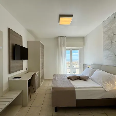 Hotel Lux Caorle Exterior photo