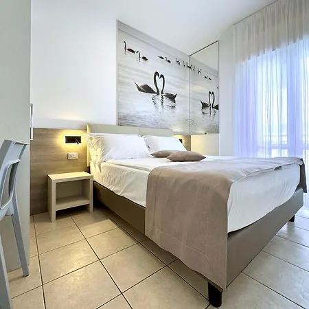 Hotel Lux Caorle Exterior photo