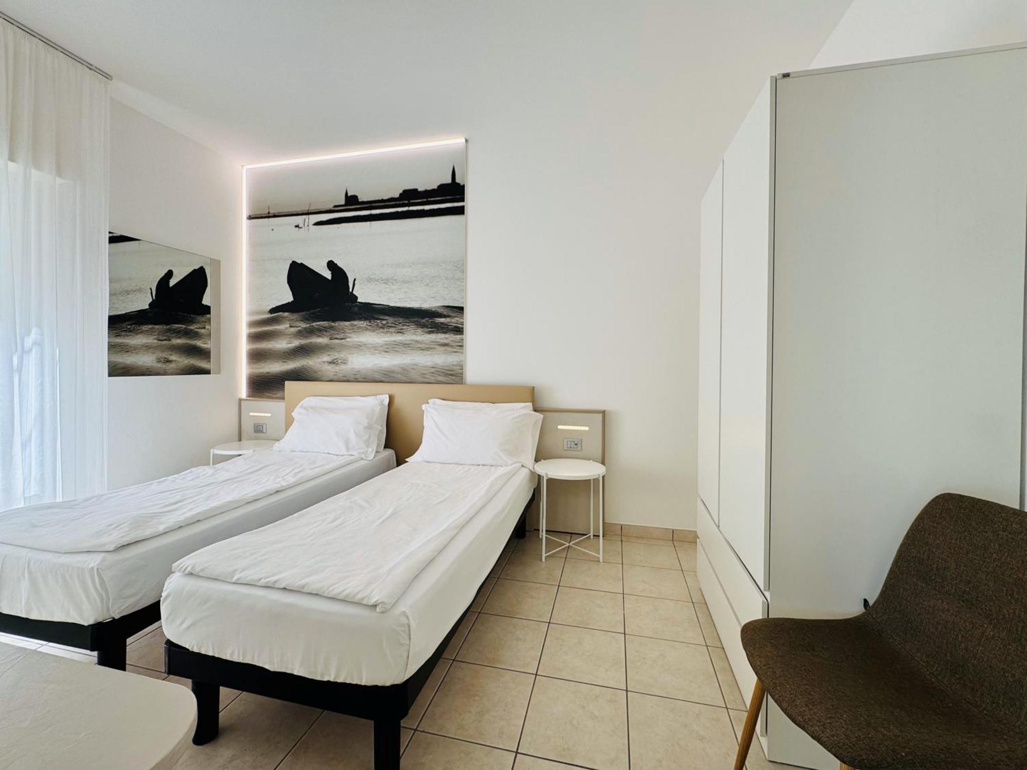 Lux Hotel 3*