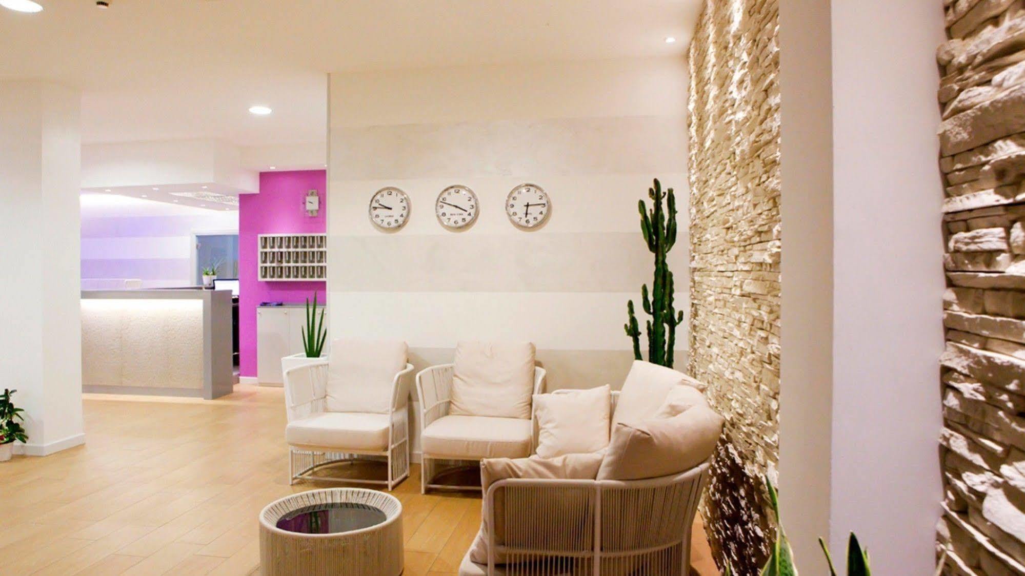 Hotel Lux 3*